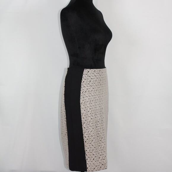Diane VonFurstenberg Pencil Skirt With Lace Overlay Size 4 - Picture 7 of 10